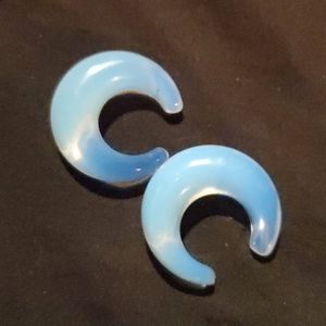 0 Gauge Opalite Horseshoe Glass Plugs
